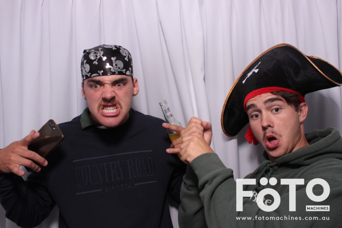 Billy's 21st | View more photos from the event at gallery.fotomachines.com.au/u/FOTOMachines/Billys-21st